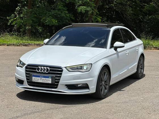 AUDI A3 1.8 TFSI SEDAN AMBITION 16V 180CV GASOLINA 4P AUTOMÁTICO